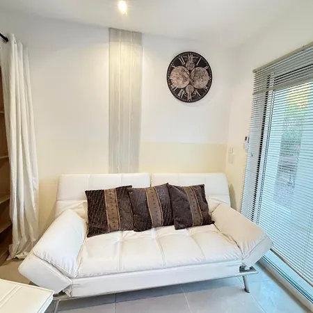 L'agay Apartment
